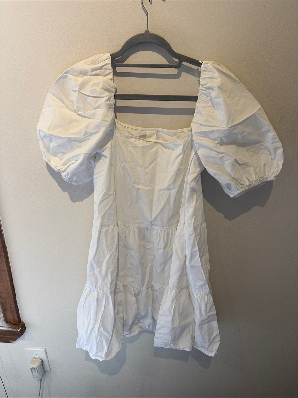 H&M White Puff-Sleeve Mini Dress